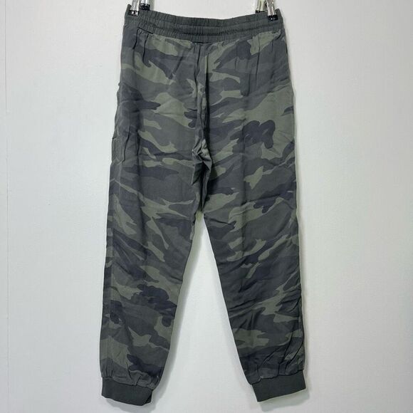 Splendid Camo Jogger Pants with Pockets Women’s Size Small Olive Green - Picture 4 of 7